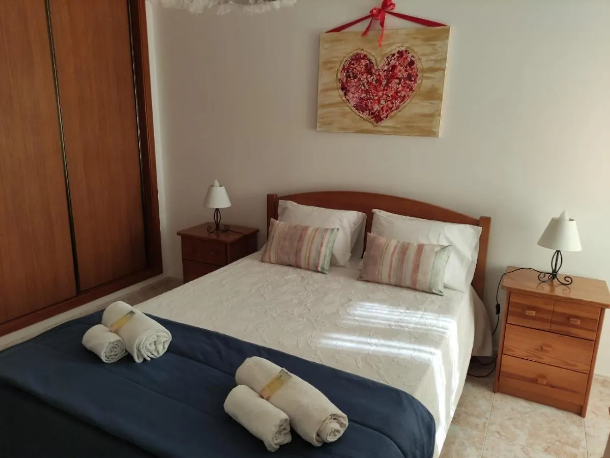 Apartamento- Csantos Olhos de Agua